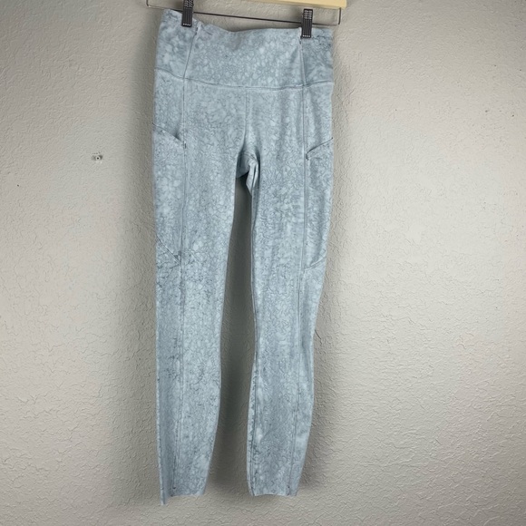 lululemon athletica Pants - Lululemon Fast Free Tight 25" *Nulux City Grit White Blue Fog Size 6